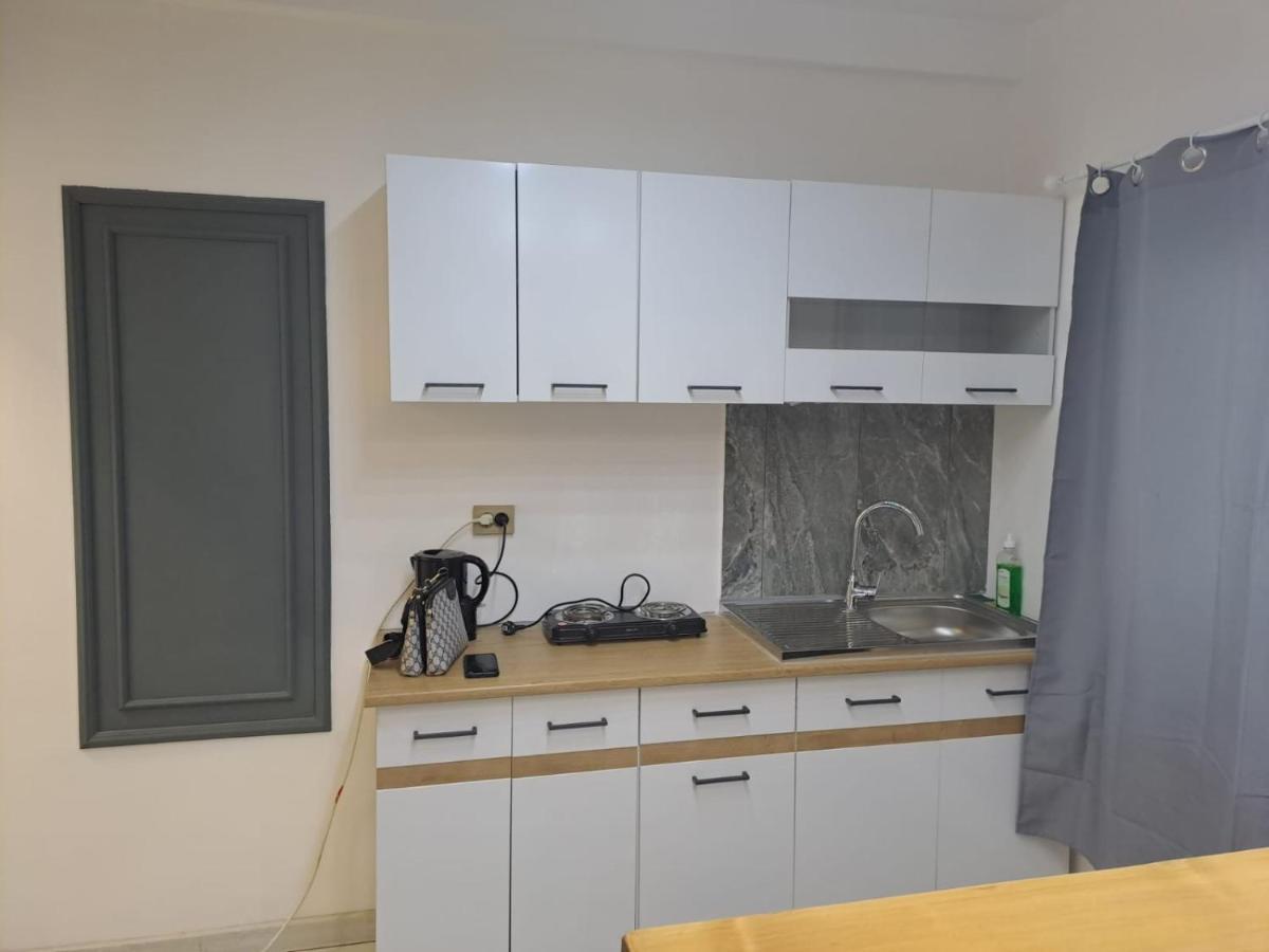 Deluxe Studio Oldtown Apartment Bucharest Luaran gambar