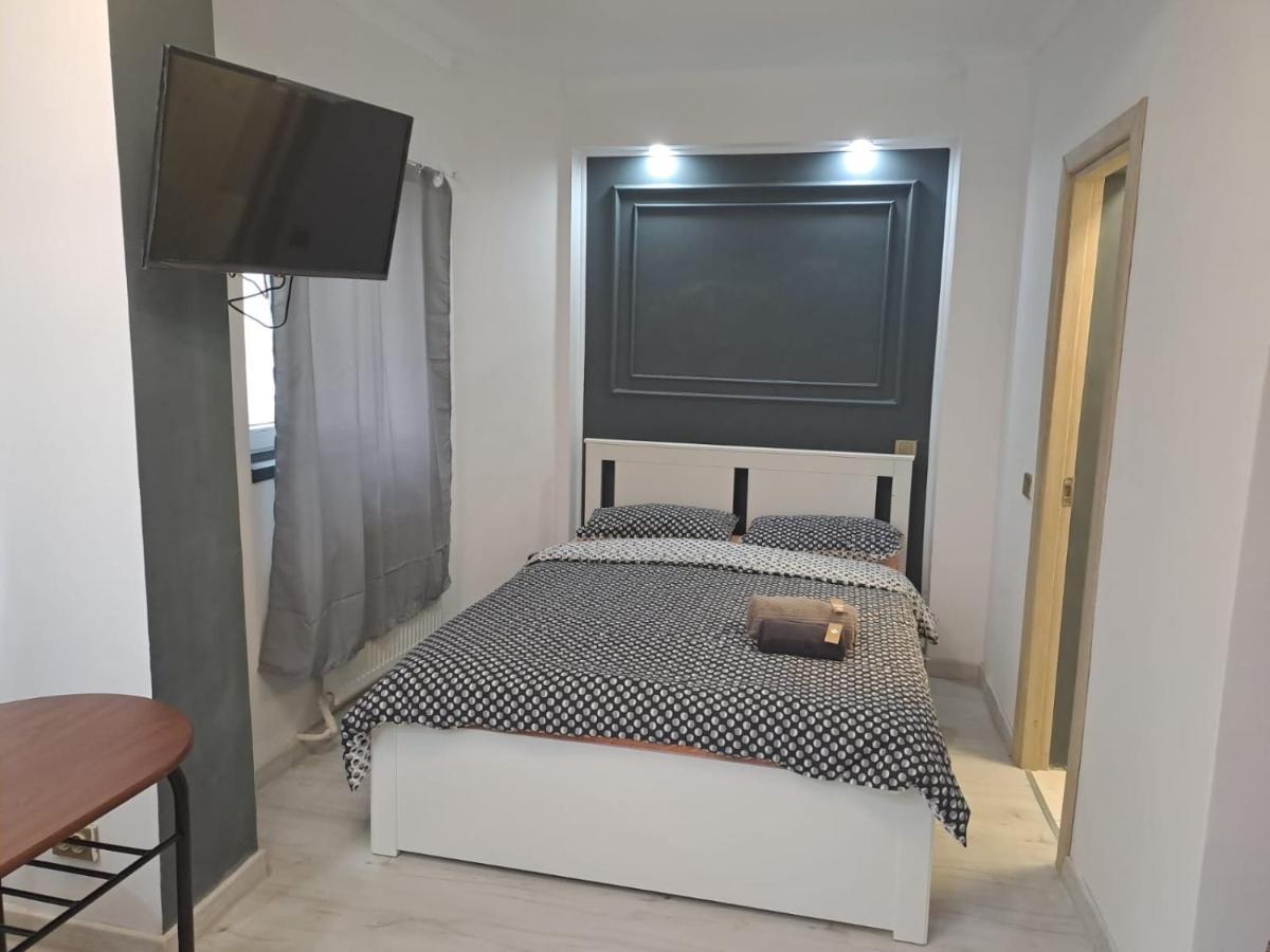Deluxe Studio Oldtown Apartment Bucharest Luaran gambar